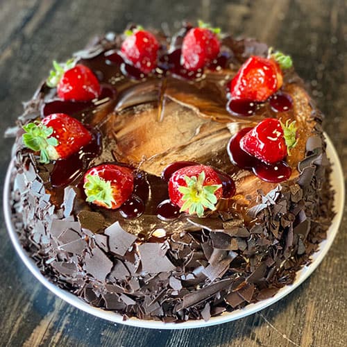 CHOCOLATE COM MORANGO / CHOCOLATE WITH STRAWBERRY